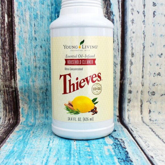 Thieves Household Cleaner Essential Oil Young Living 426 ml - Picture 2 of 6